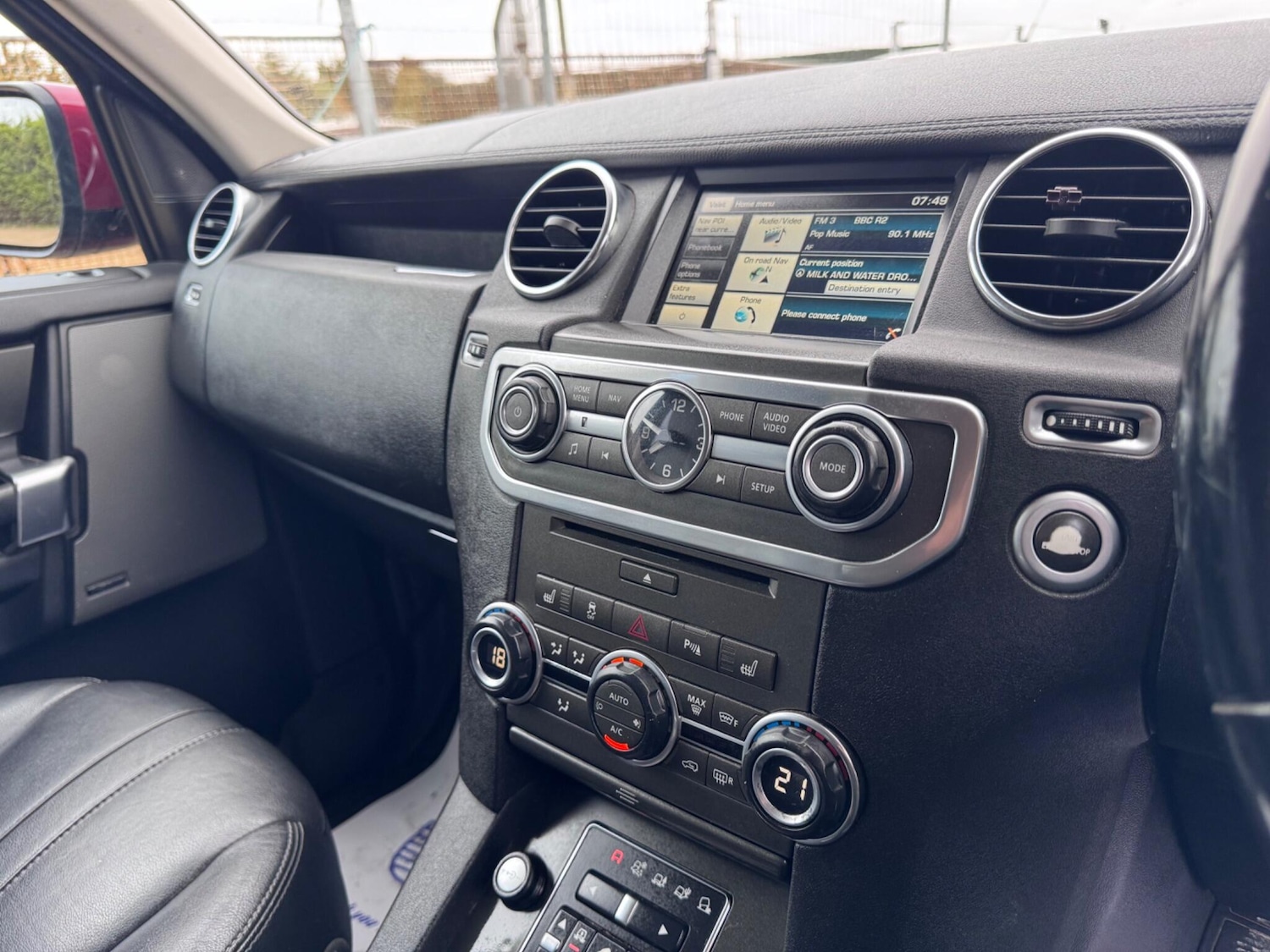 Used Land Rover Discovery 4 2014 for sale - 76175024: Photo 42