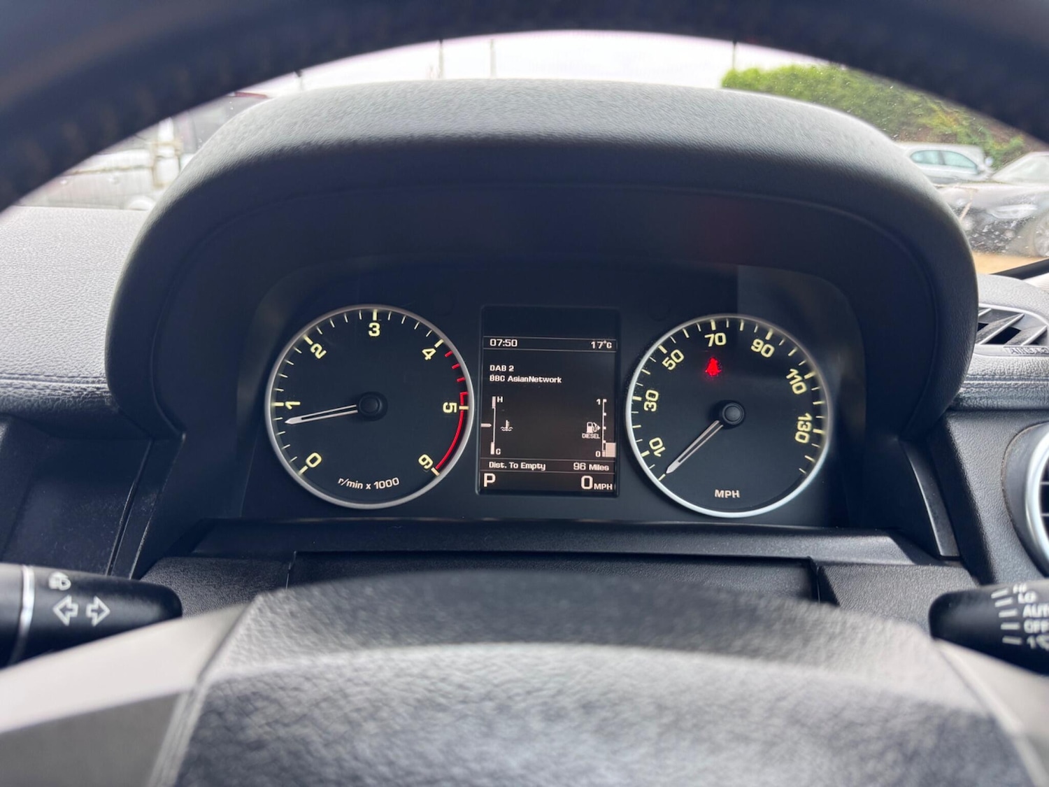 Used Land Rover Discovery 4 2014 for sale - 76175024: Photo 44