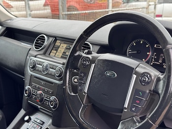 Used Land Rover Discovery 4 2014 for sale - 76175024: Photo