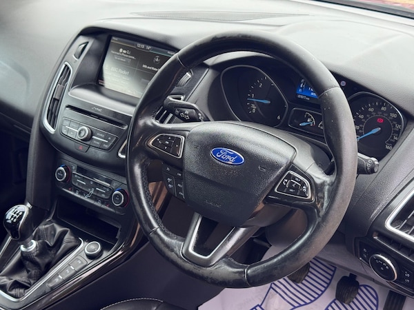 Used Ford Focus 2015 for sale - 76238996: Photo 26