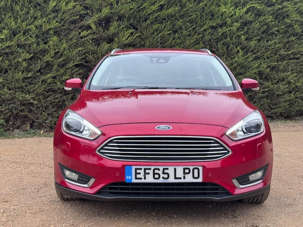 Used Ford Focus 2015 for sale - 76238996: Photo 5