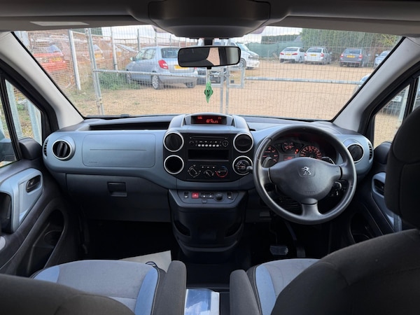 Used Peugeot Partner Tepee 2013 for sale - 76122042: Photo 10