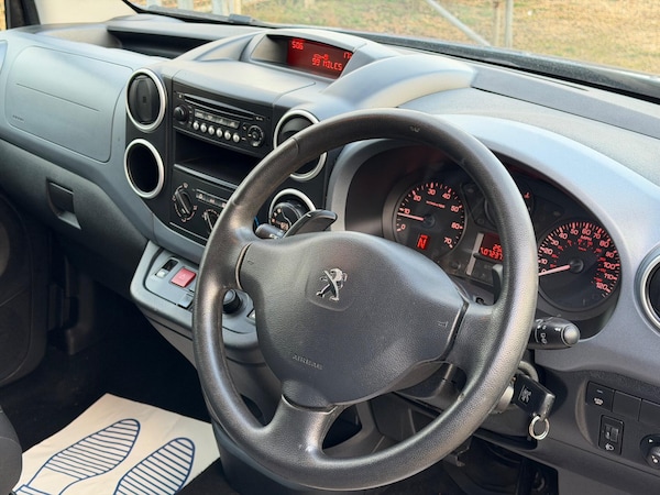 Used Peugeot Partner Tepee 2013 for sale - 76122042: Photo 12