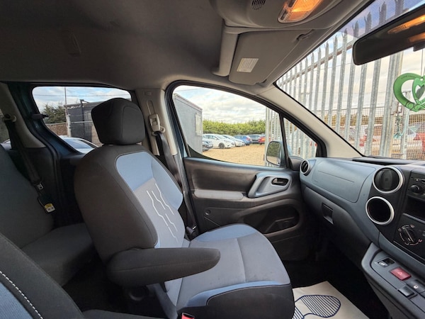 Used Peugeot Partner Tepee 2013 for sale - 76122042: Photo 13