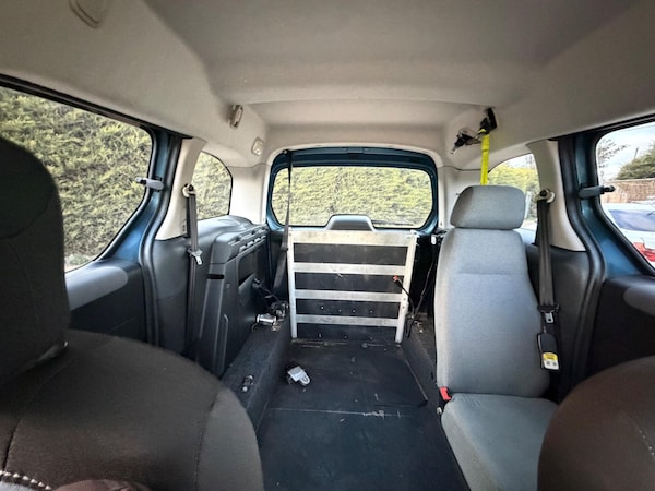 Used Peugeot Partner Tepee 2013 for sale - 76122042: Photo 14
