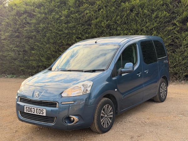 Used Peugeot Partner Tepee 2013 for sale - 76122042: Photo 1