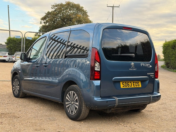 Used Peugeot Partner Tepee 2013 for sale - 76122042: Photo 26