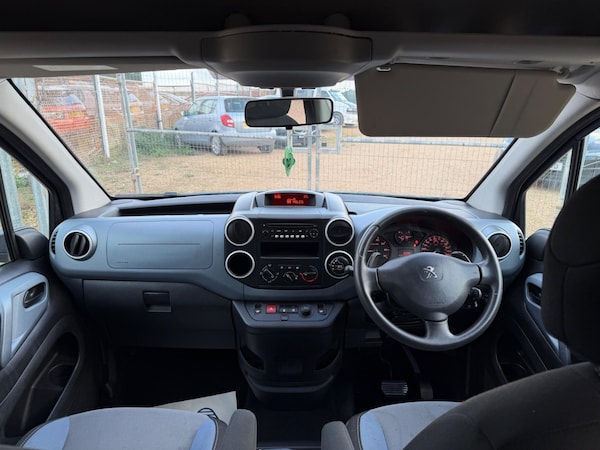 Used Peugeot Partner Tepee 2013 for sale - 76122042: Photo 36