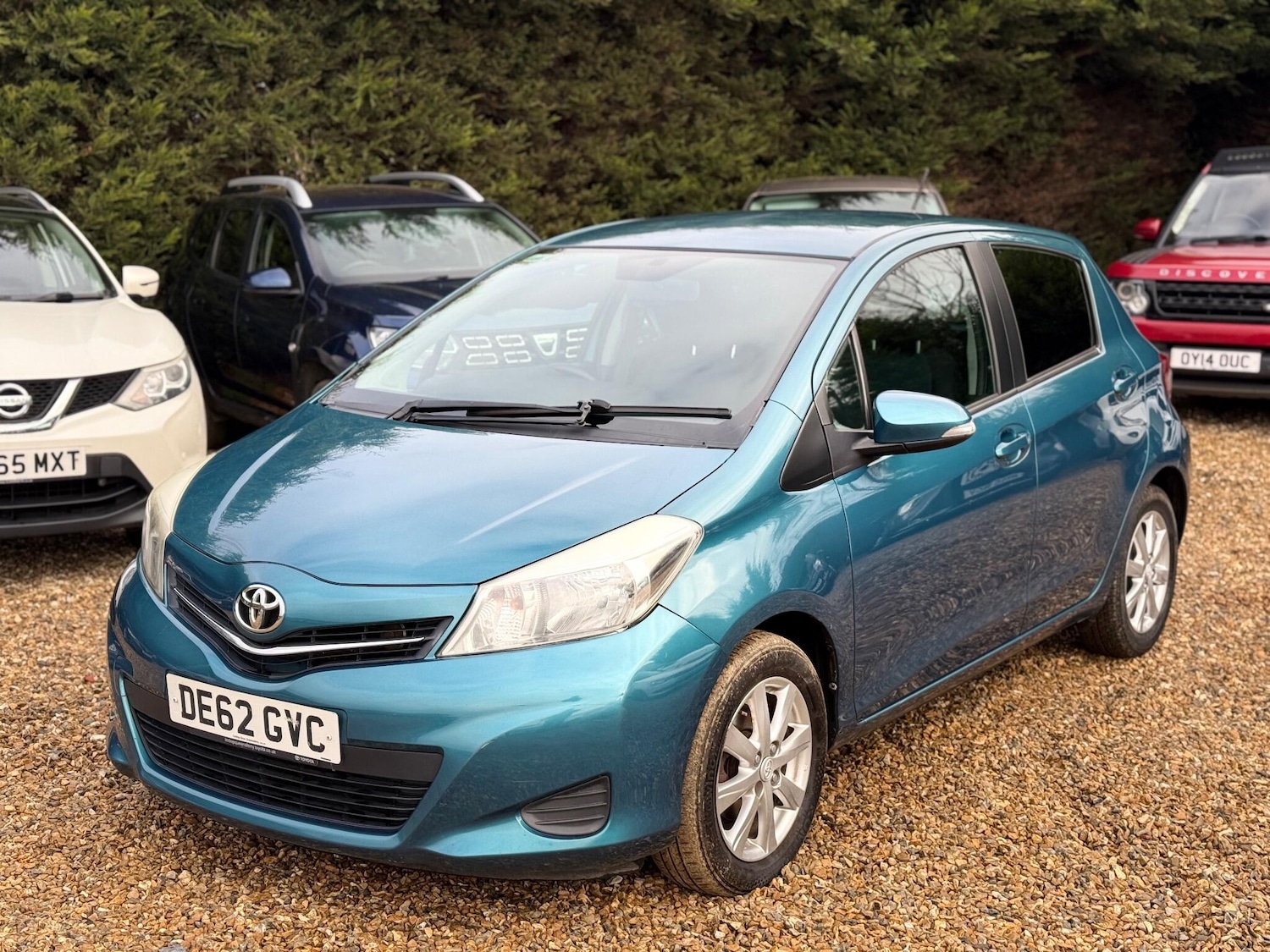 Used Toyota Yaris for sale - 77074391: Photo 2