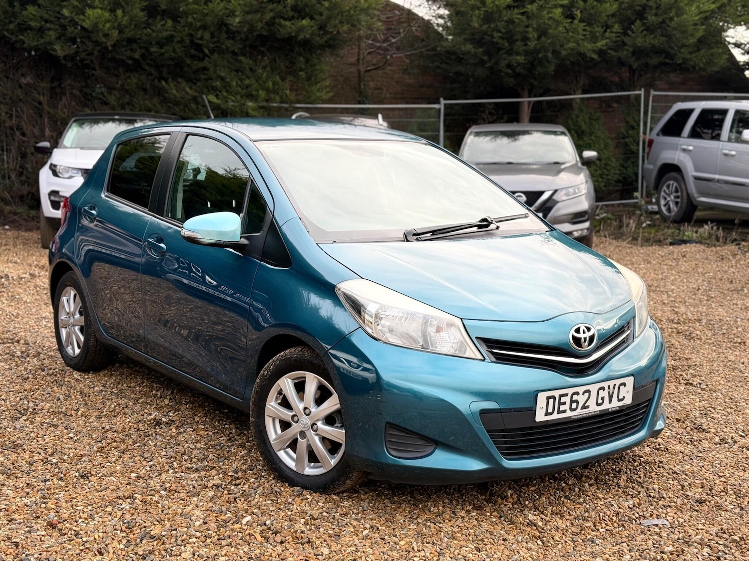 Used Toyota Yaris for sale - 77074391: Photo 8