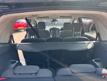 Used Ford Grand C-Max 2013 for sale - 79303477: Photo