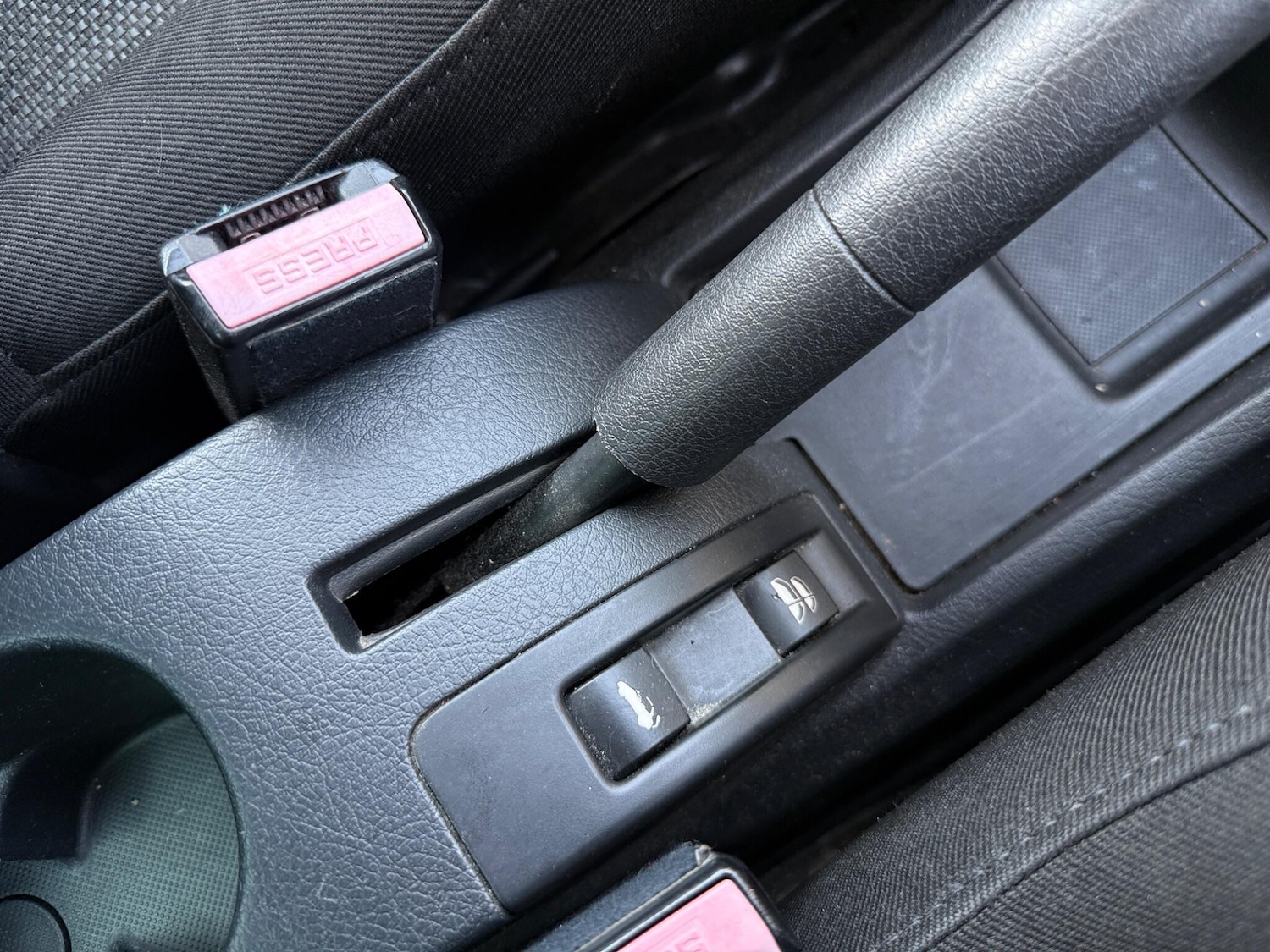 Used Peugeot 207 2012 for sale - 78206441: Photo 29