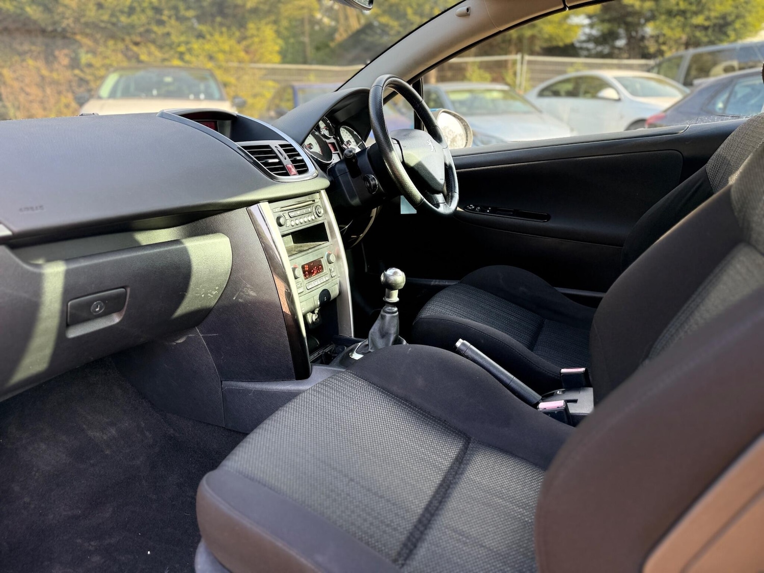 Used Peugeot 207 2012 for sale - 78206441: Photo 31