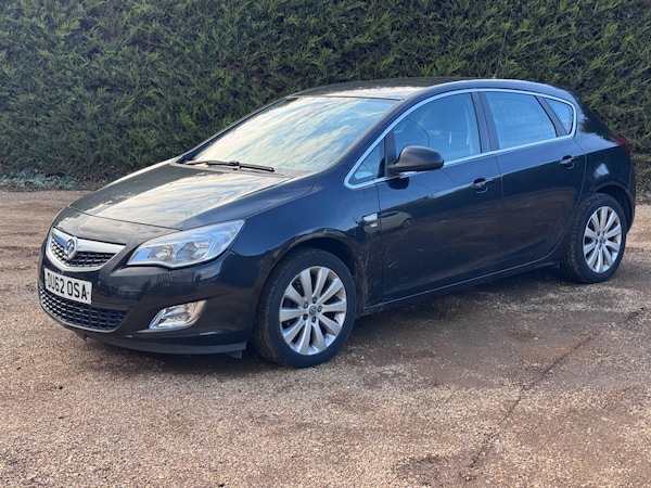 Used Vauxhall Astra 2012 for sale - 75809897: Photo 6