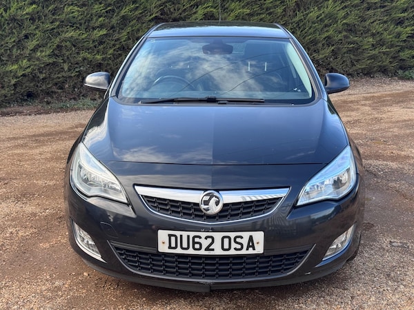 Used Vauxhall Astra 2012 for sale - 75809897: Photo 7