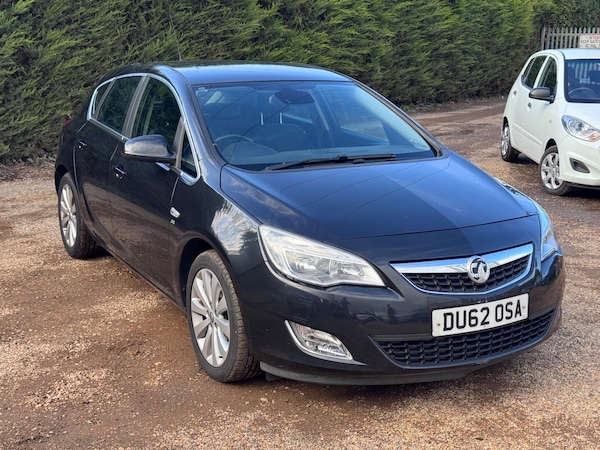 Used Vauxhall Astra 2012 for sale - 75809897: Photo 9