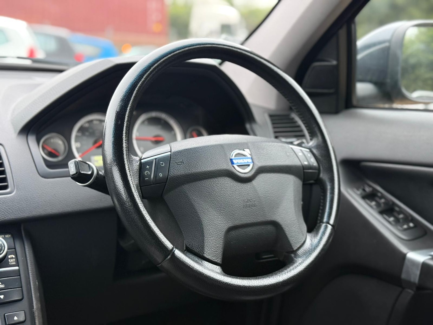 Used Volvo XC90 2010 for sale - 77271348: Photo 37