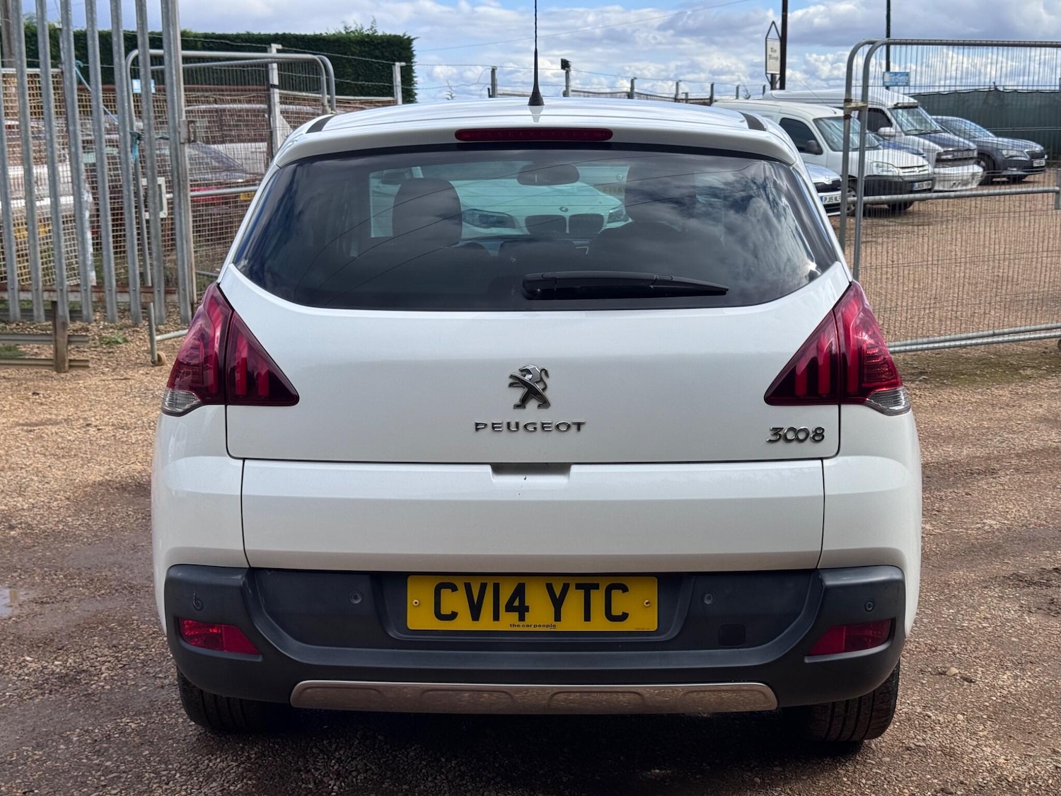 Used Peugeot 3008 2014 for sale - 76989454: Photo 17