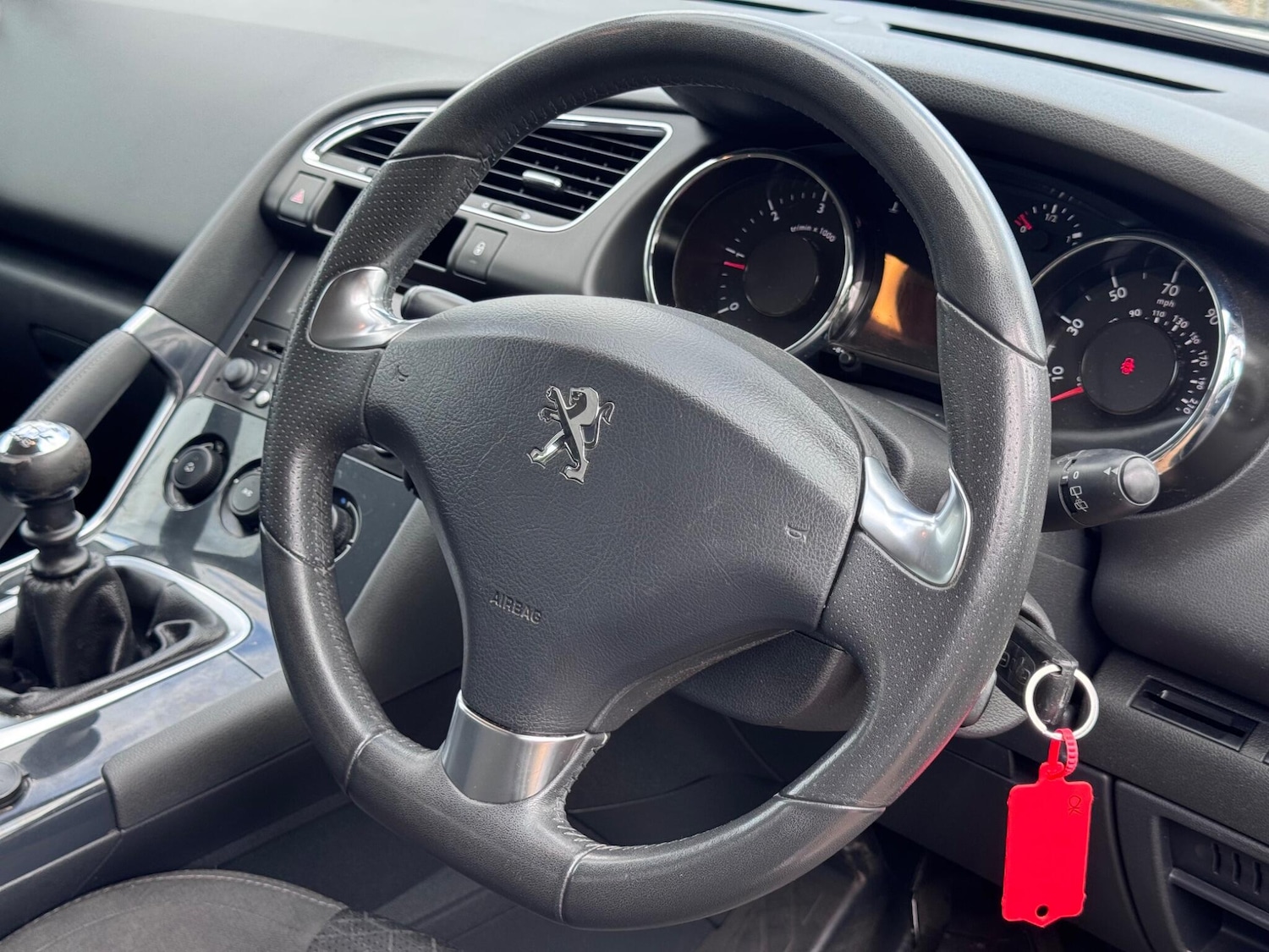 Used Peugeot 3008 2014 for sale - 76989454: Photo 27