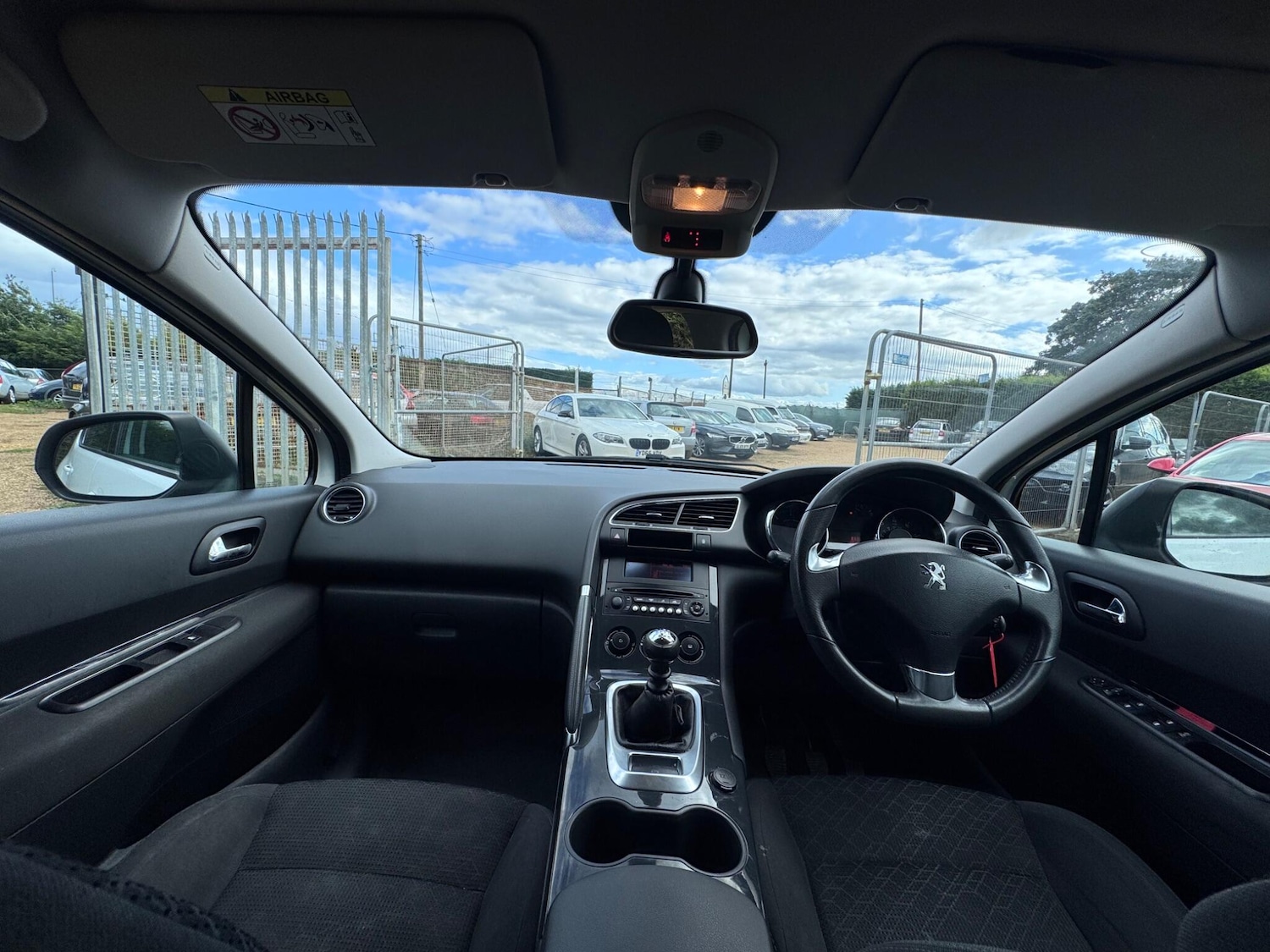 Used Peugeot 3008 2014 for sale - 76989454: Photo 3