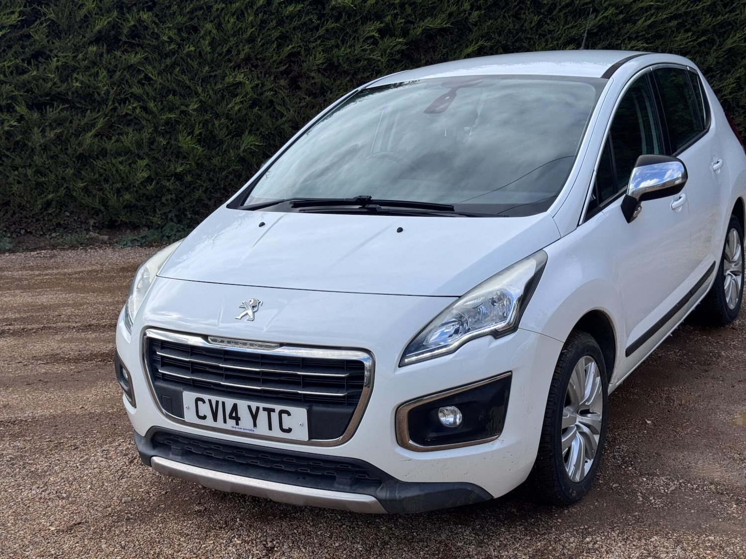 Used Peugeot 3008 2014 for sale - 76989454: Photo 9