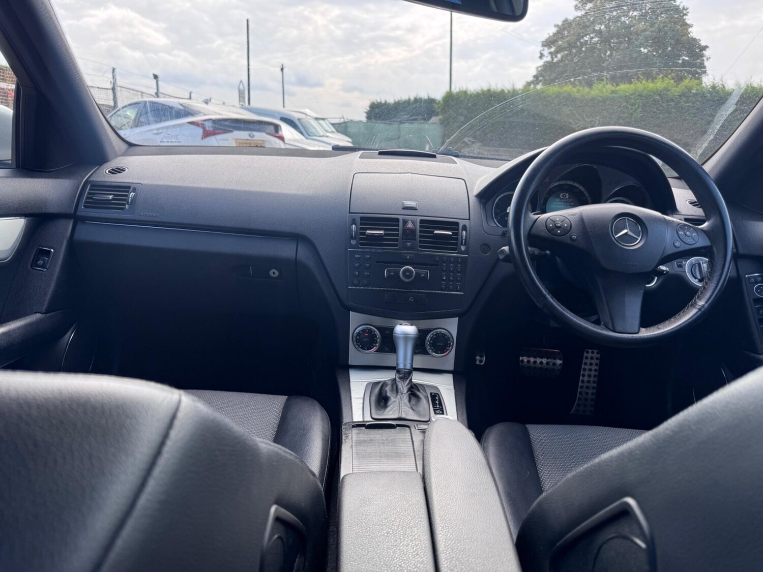 Used Mercedes-Benz C Class 2009 for sale - 76349392: Photo 25