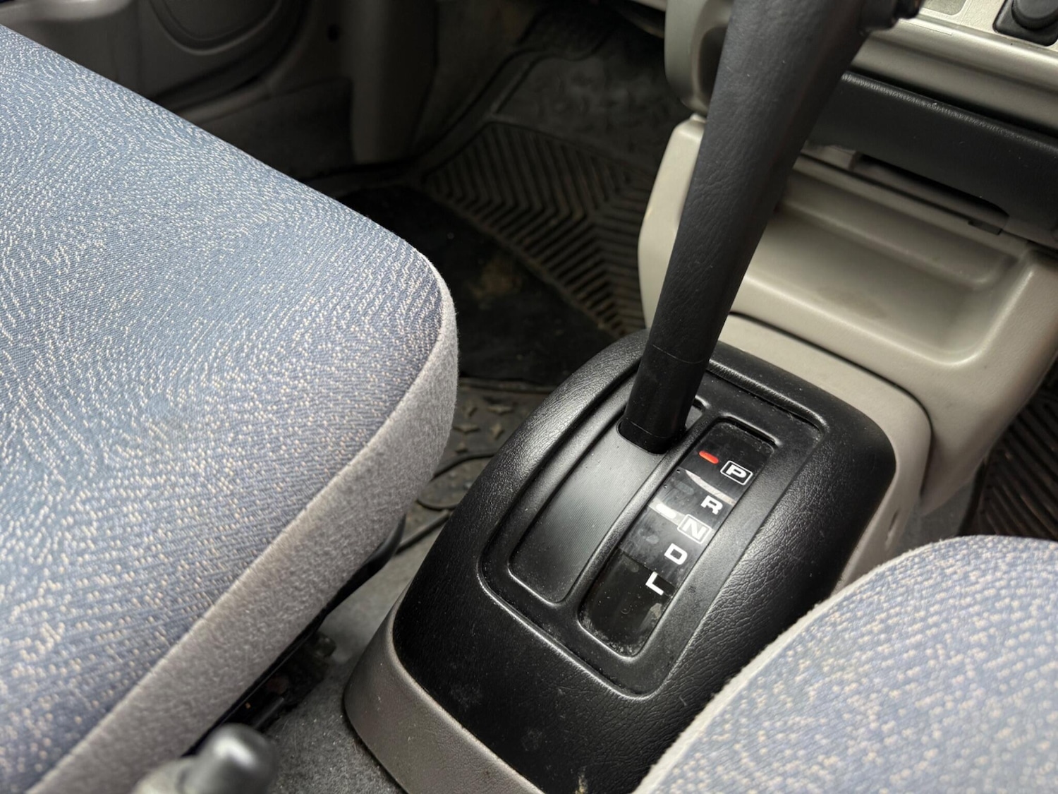 Used Nissan Micra 2002 for sale - 77524864: Photo 13