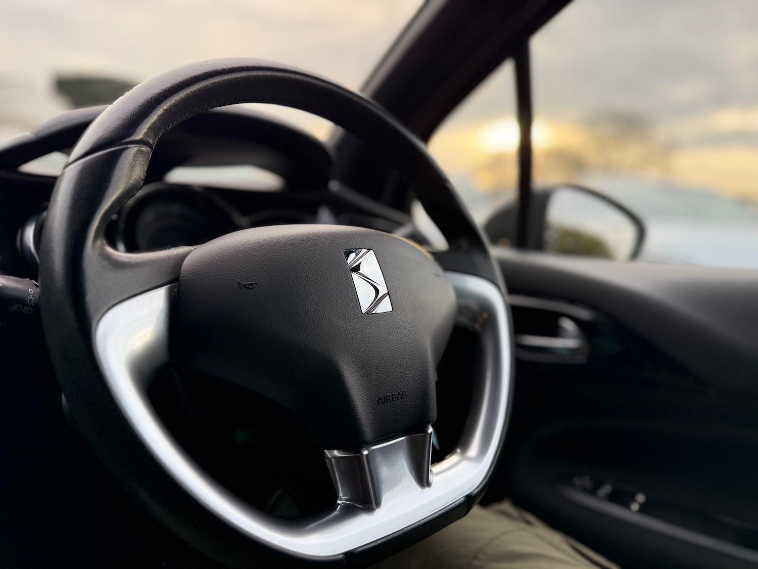 Used DS Automobiles DS 3 2015 for sale - 77271363: Photo 17