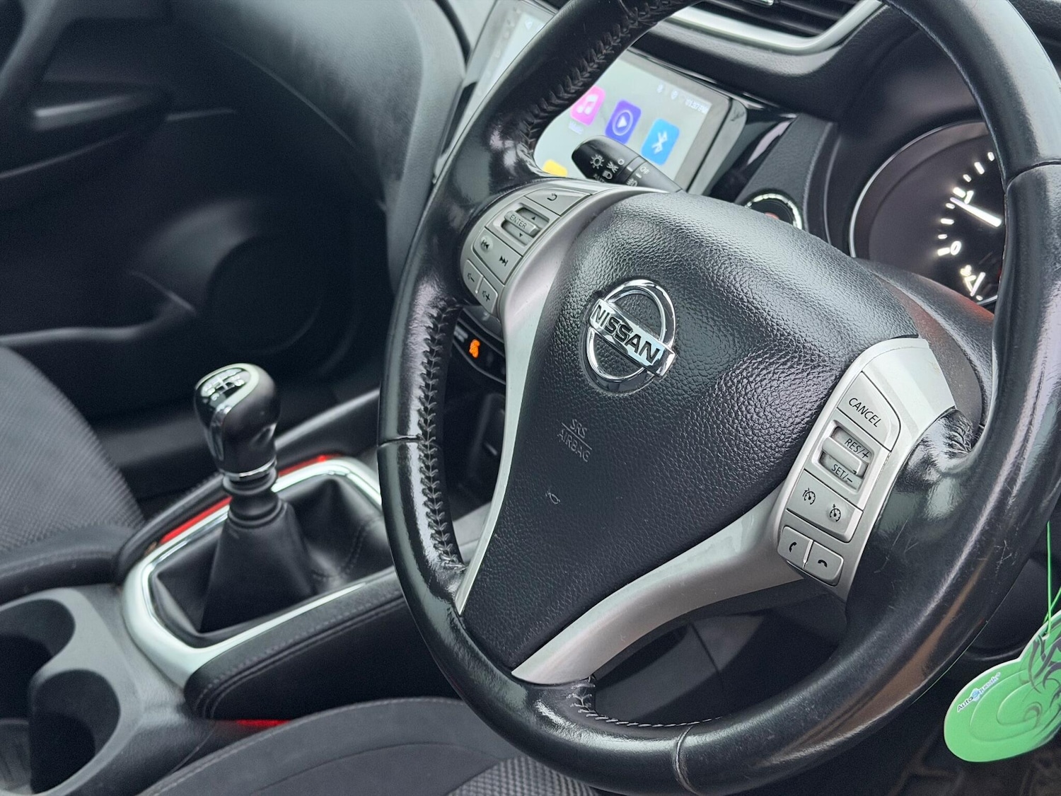 Used Nissan Qashqai 2015 for sale - 77271387: Photo 4