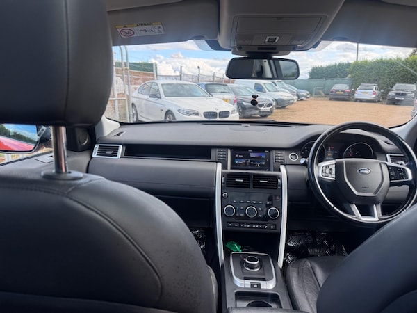 Used Land Rover Discovery Sport 2017 for sale - 75810035: Photo 35