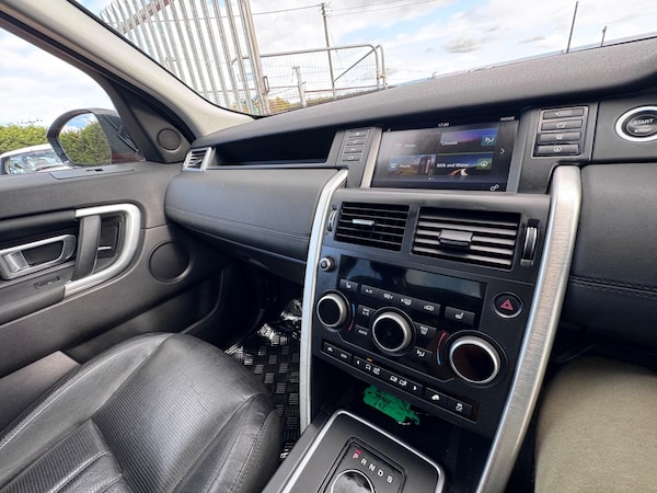 Used Land Rover Discovery Sport 2017 for sale - 75810035: Photo 45