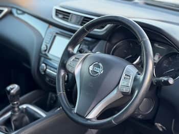 Used Nissan Qashqai 2015 for sale - 79441120: Photo