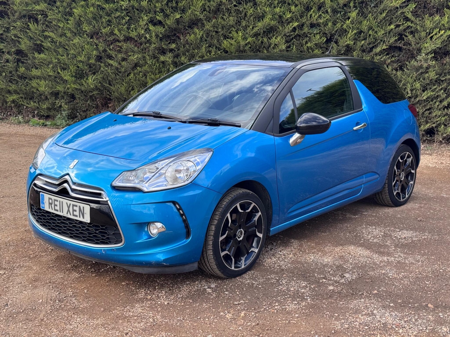 Used Citroen DS3 2011 for sale - 76179386: Photo 4