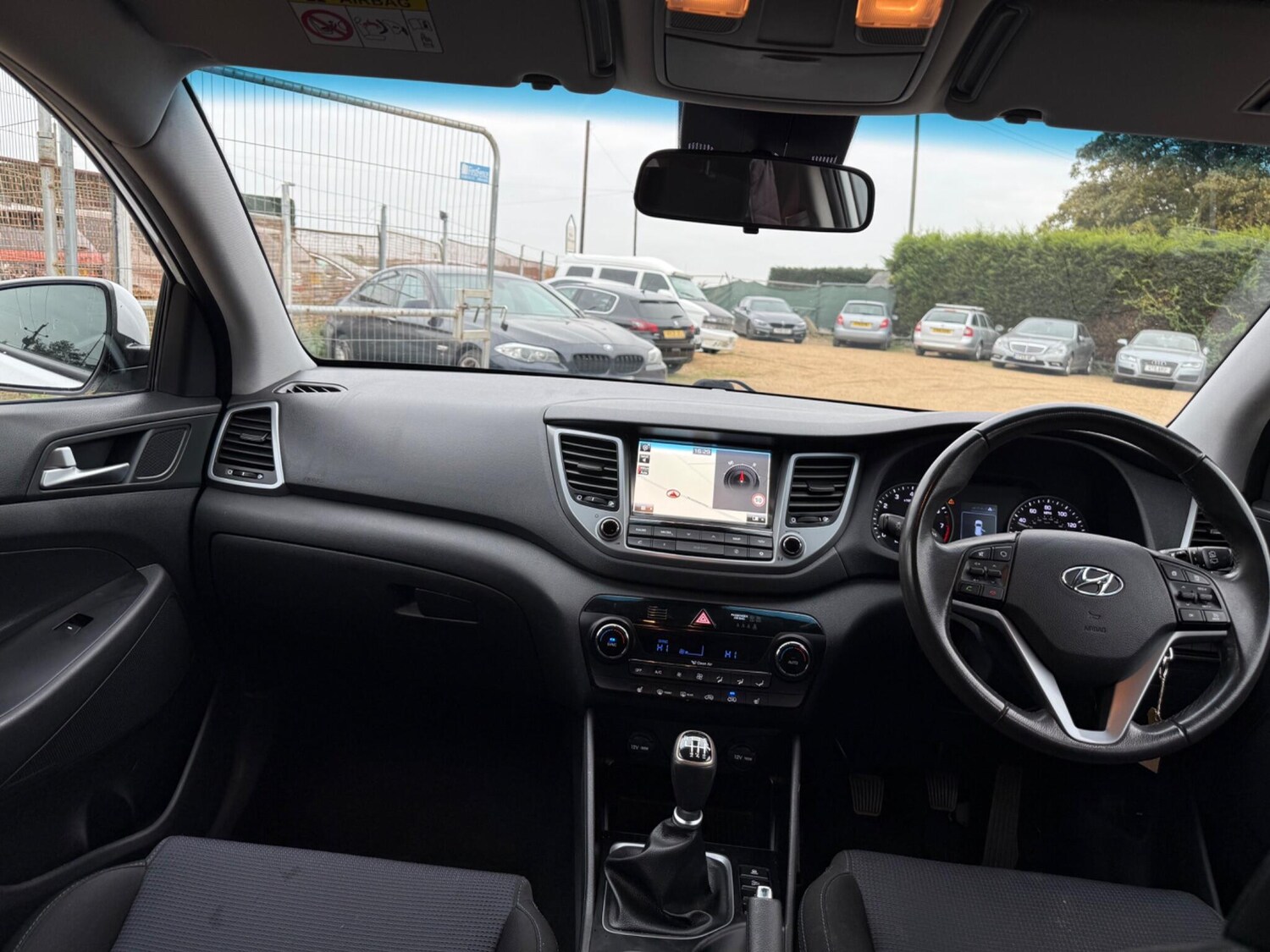 Used Hyundai TUCSON 2017 for sale - 76307700: Photo 18