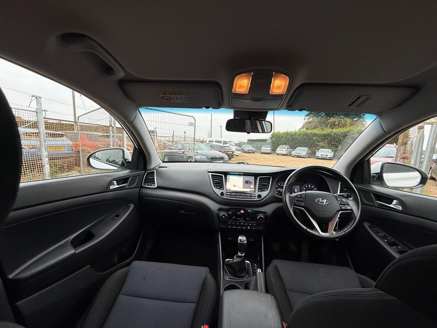 Used Hyundai TUCSON 2017 for sale - 76307700: Photo 19