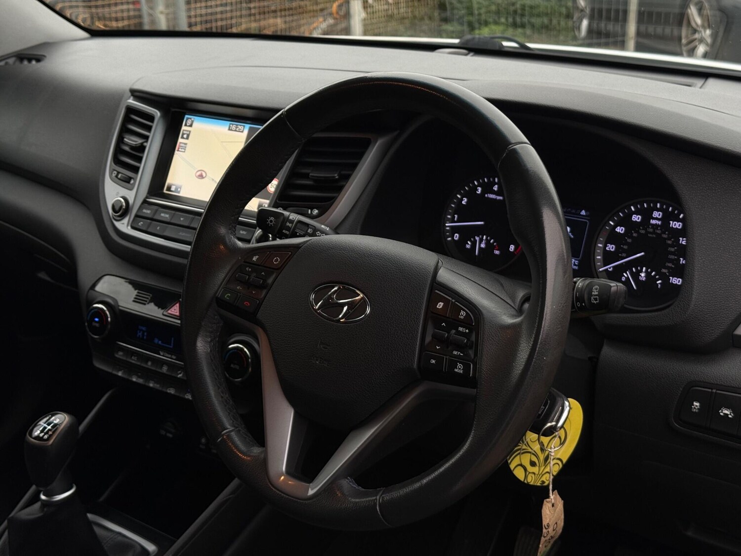 Used Hyundai TUCSON 2017 for sale - 76307700: Photo 21