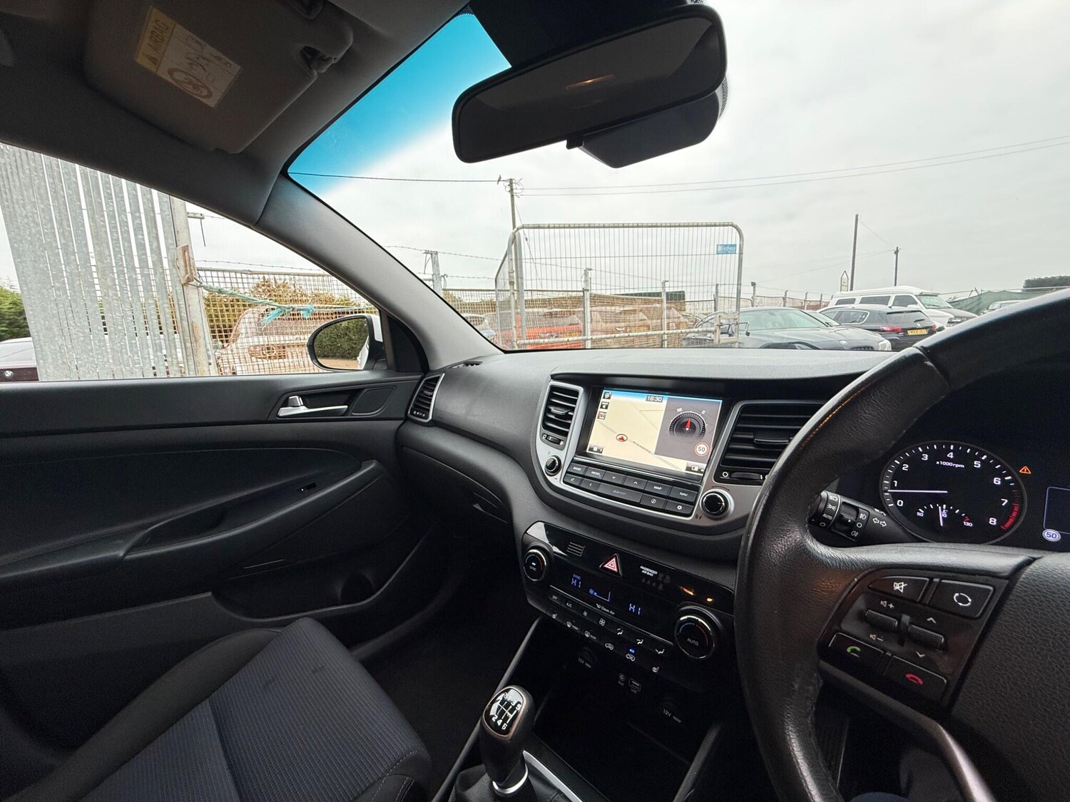 Used Hyundai TUCSON 2017 for sale - 76307700: Photo 23