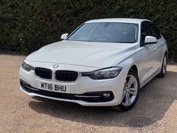 Used BMW 3 Series 2016 for sale - 75002900: Photo