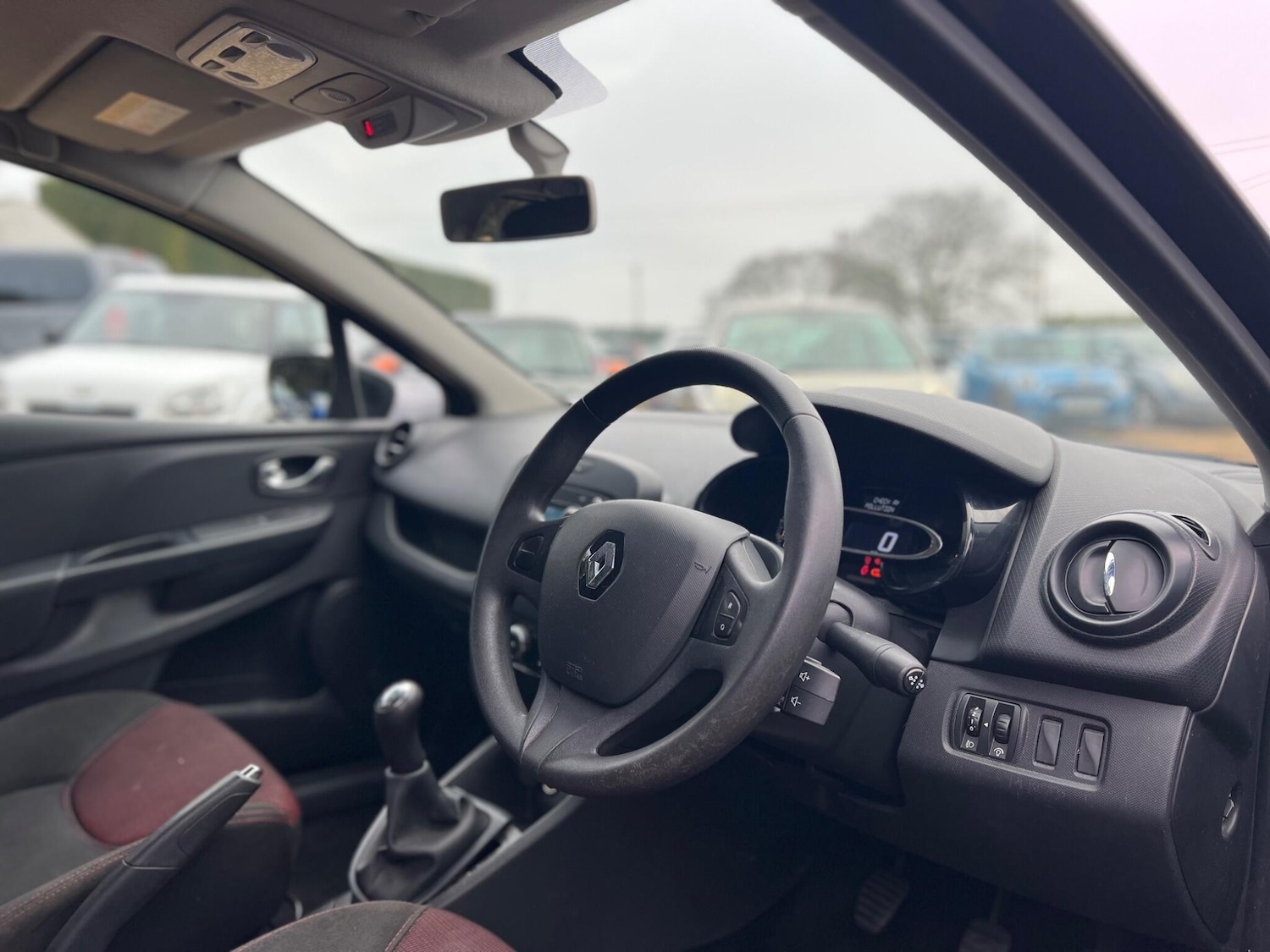 Used Renault Clio 2013 for sale - 78019243: Photo 3