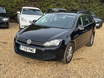 Used Volkswagen Golf 2010 for sale - 77892713: Photo