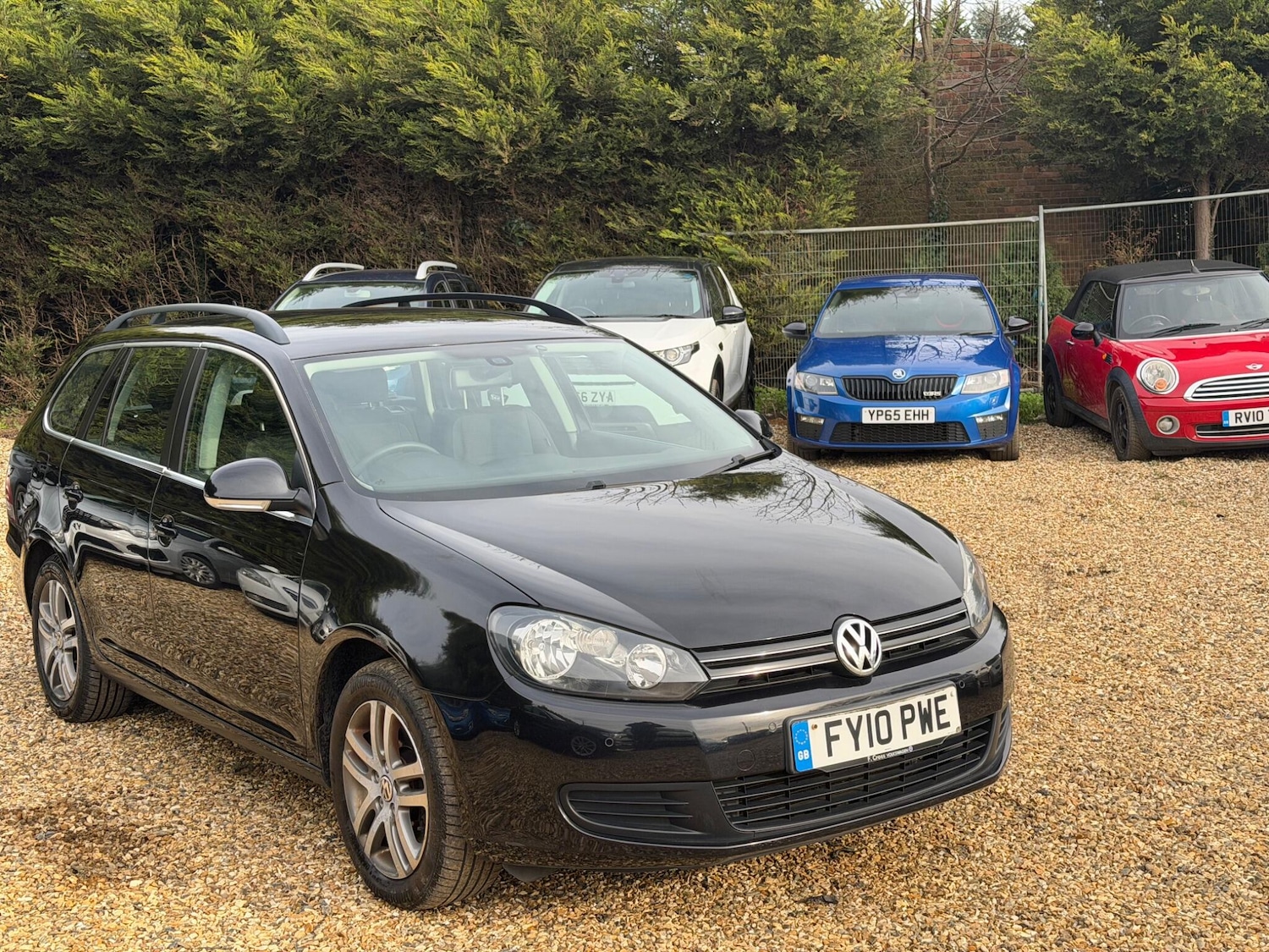 Used Volkswagen Golf 2010 for sale - 77892713: Photo 2