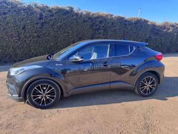 Used Toyota C-HR 2017 for sale - 75003009: Photo