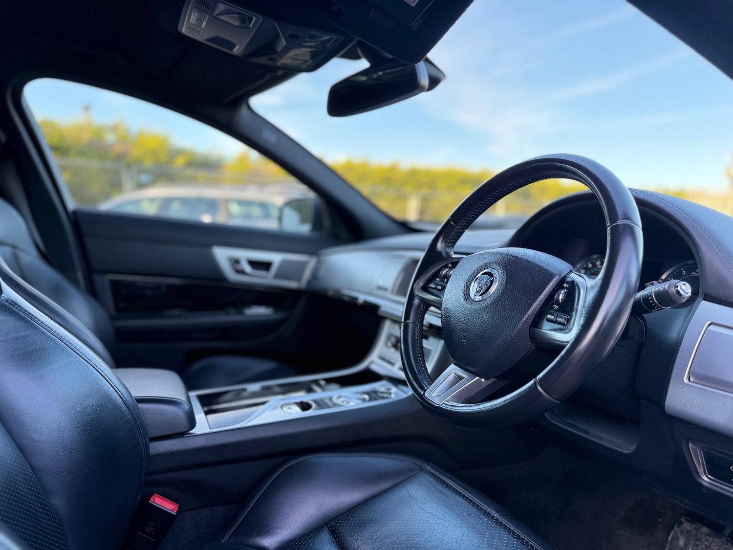 Used Jaguar XF 2013 for sale - 76658808: Photo 26