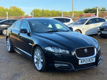Used Jaguar XF 2013 for sale - 76658808: Photo