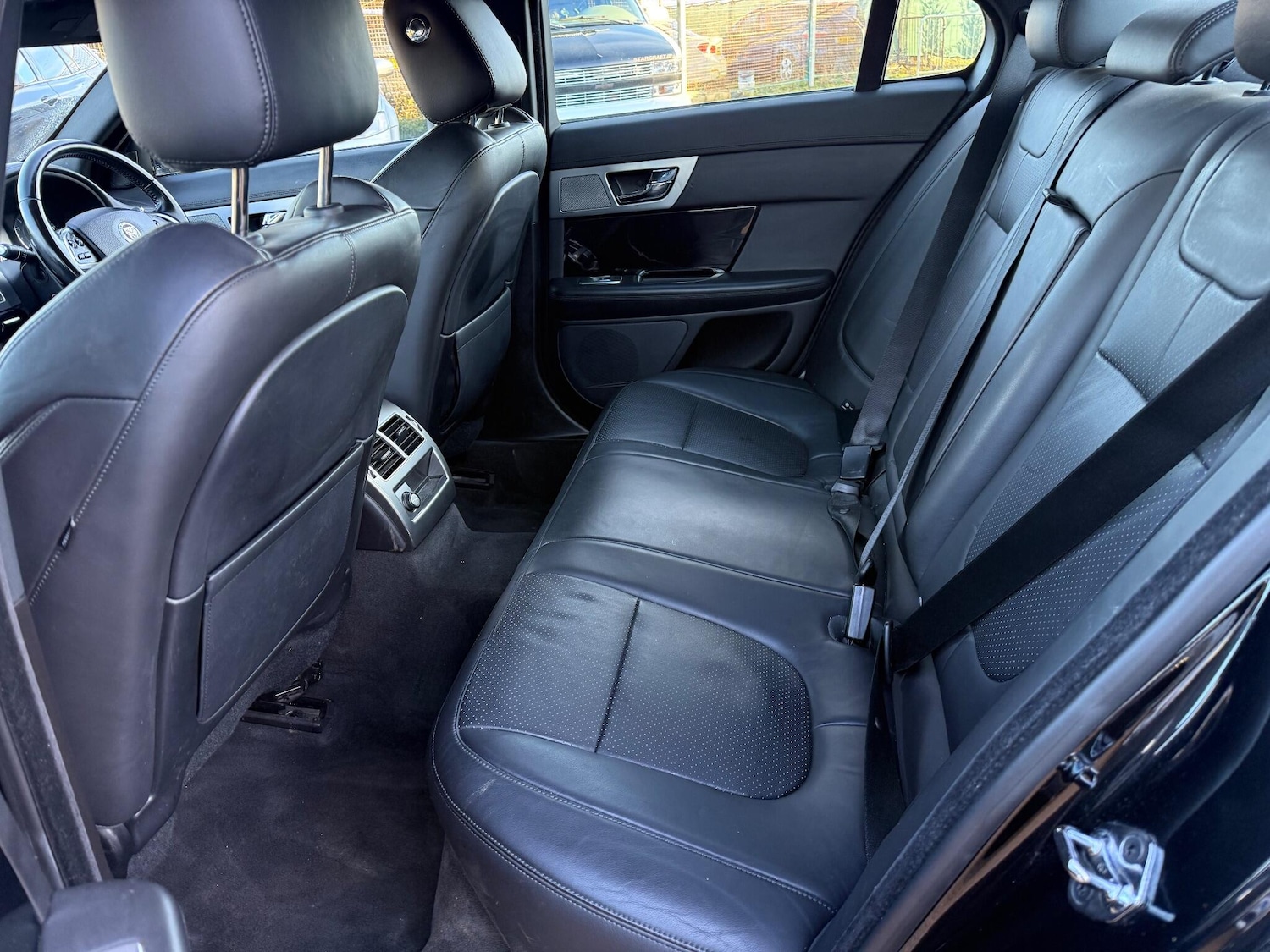 Used Jaguar XF 2013 for sale - 76658808: Photo 34