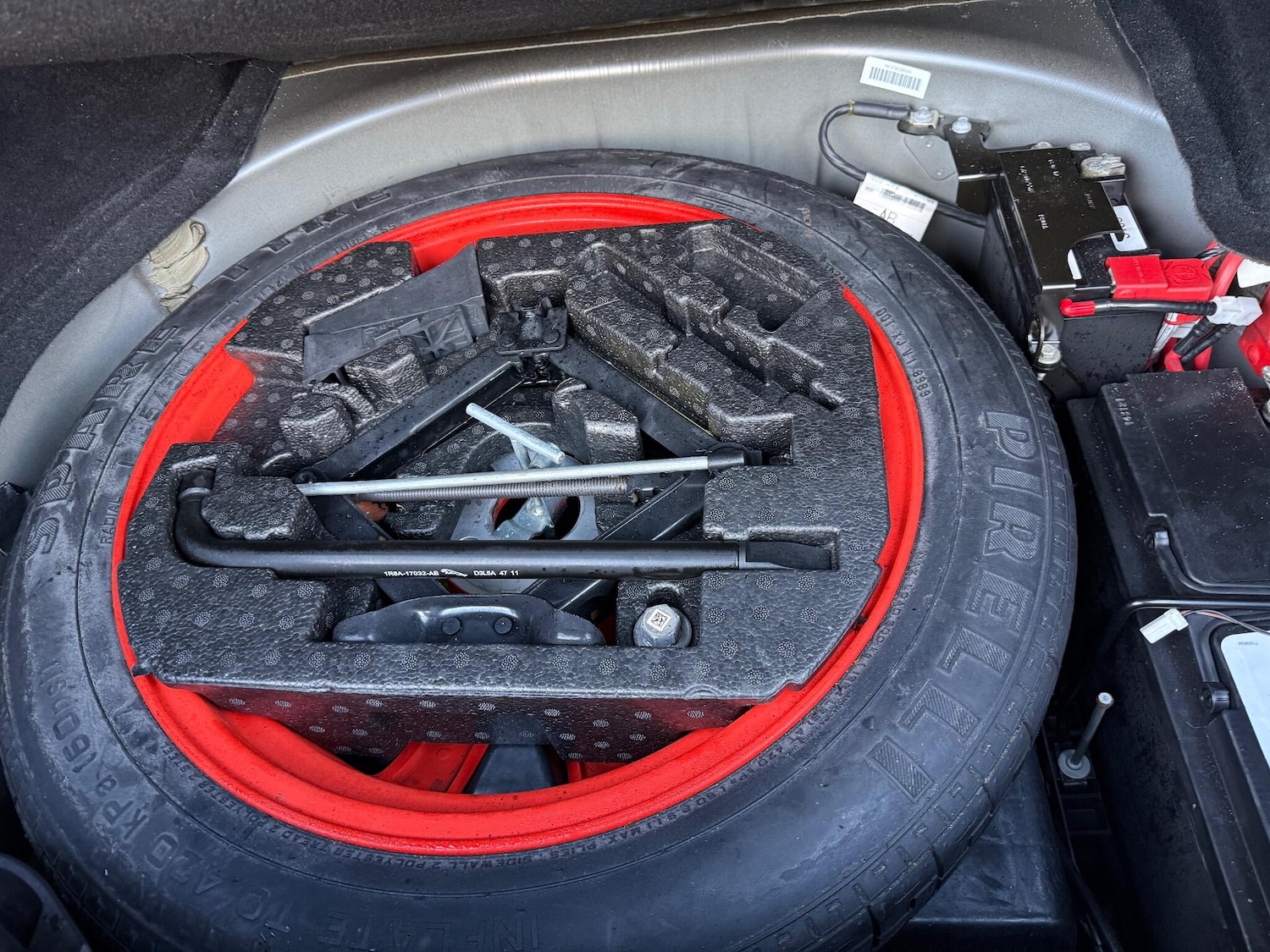 Used Jaguar XF 2013 for sale - 76658808: Photo 47