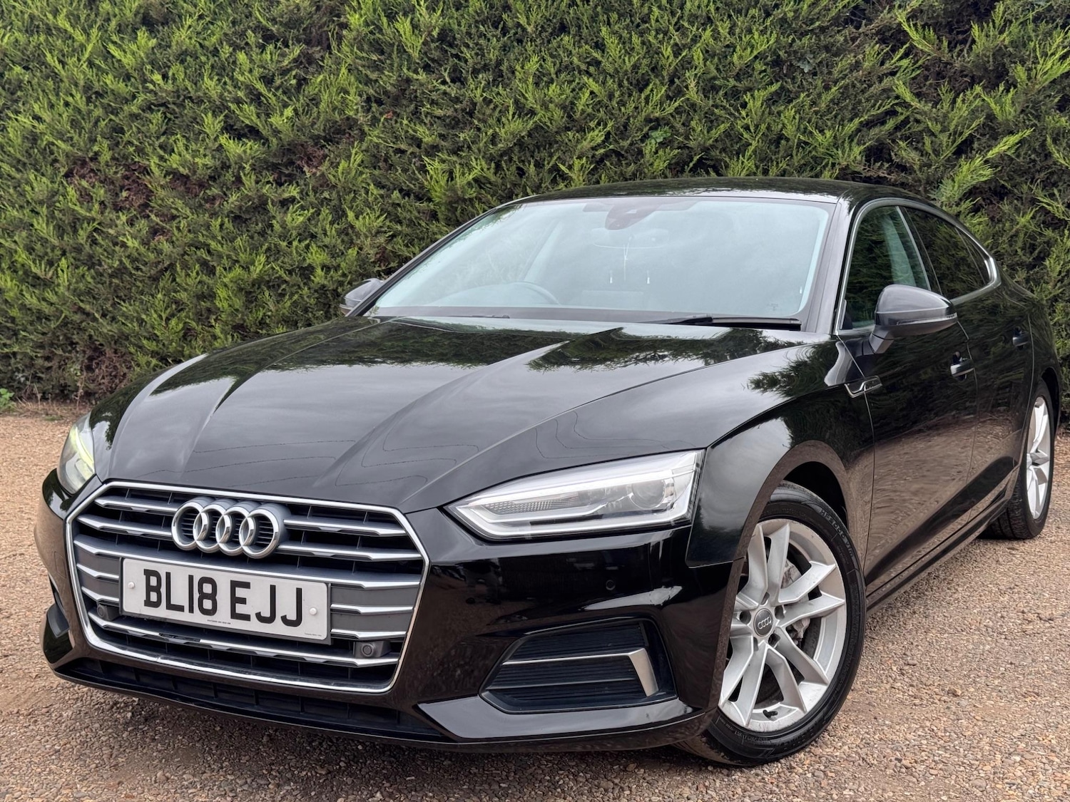 Used Audi A5 2018 for sale - 77271354: Photo 2