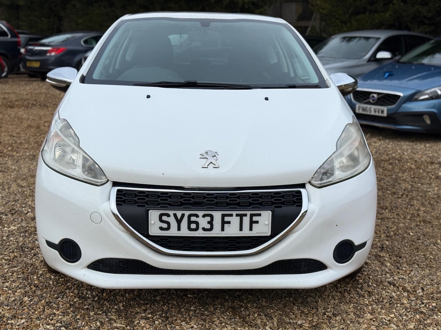 Used Peugeot 208 2013 for sale - 77271347: Photo 10