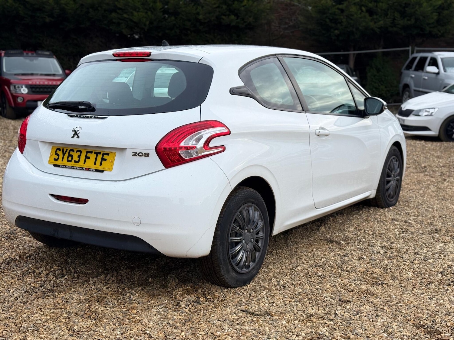 Used Peugeot 208 2013 for sale - 77271347: Photo 16