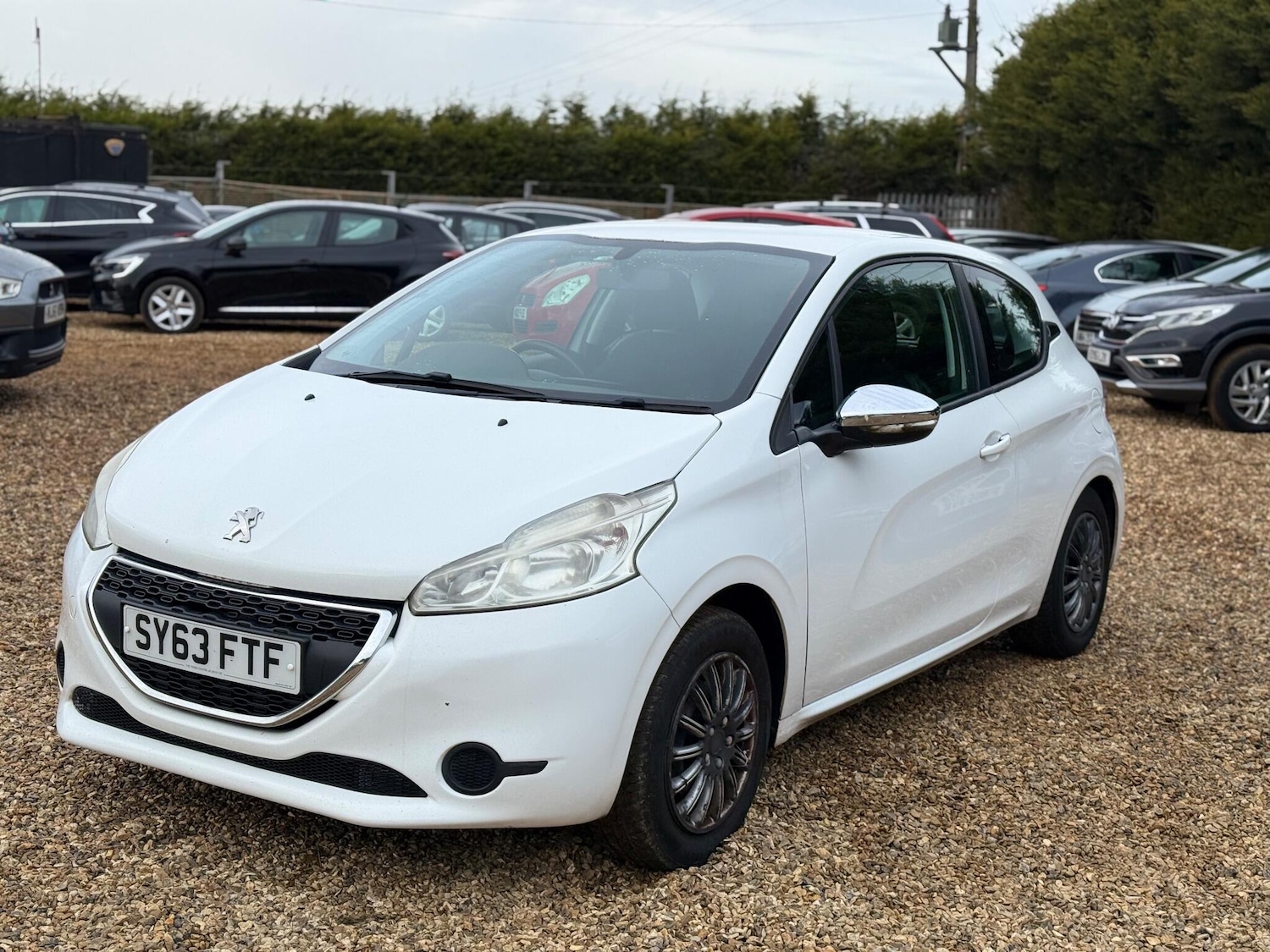 Used Peugeot 208 2013 for sale - 77271347: Photo 9